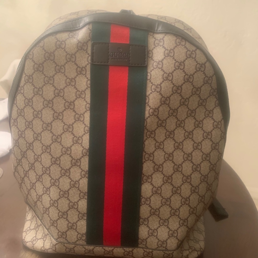 Gucci backpack - Picture 3 of 3